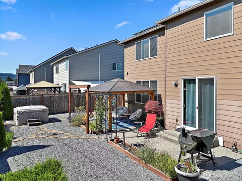 Exterior - 805 Louise Wise Ave NW, Orting, WA 98360 photo 6 of 6