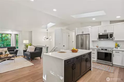 Kitchen - 20631 W Richmond Rd, Bothell, WA 98021 photo 6 of 6