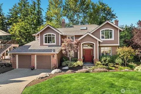 16862 SE 56th Pl, Bellevue, WA 98006