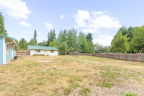 Exterior - 32 N Evergreen Pl, Sequim, WA 98382 photo 7 of 12