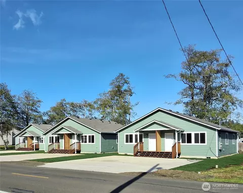 518 W 520 W Cushing St, Aberdeen, WA 98520