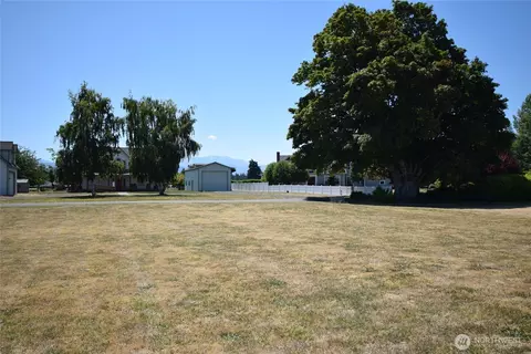 Exterior - 71 John Carl Rd, Sequim, WA 98382 photo 9 of 10