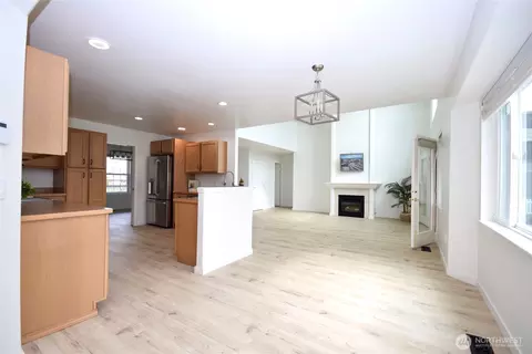 Living - 71 John Carl Rd, Sequim, WA 98382 photo 3 of 3