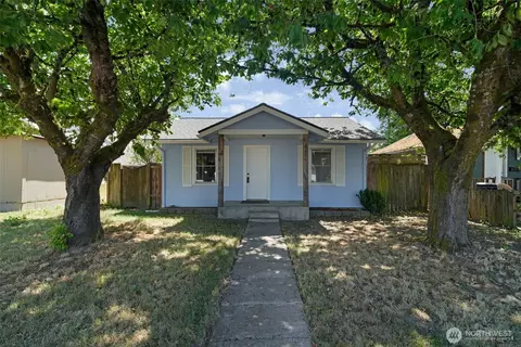 340 16th Ave, Longview, WA 98632