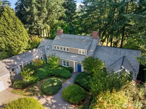 4510 N Foxglove Dr NW, Gig Harbor, WA 98332