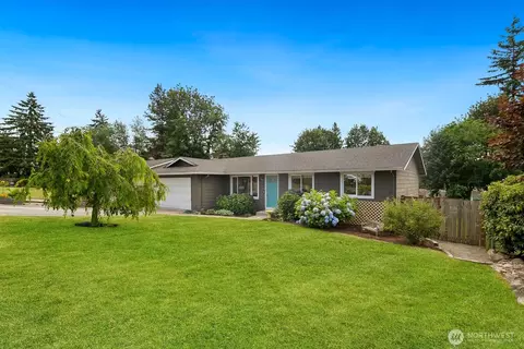 414 216th St SW, Bothell, WA 98021