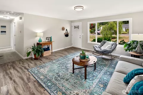 Other - 414 216th St SW, Bothell, WA 98021 photo 1 of 4