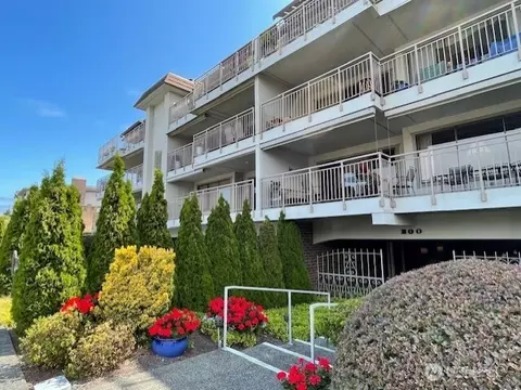 200 Second Ave N #104, Edmonds, WA 98020