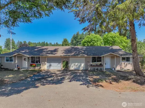 5649 45th Ave SE, Lacey, WA 98503