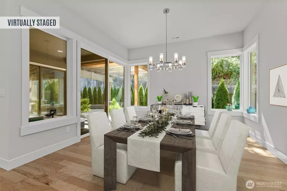 Dining - 599 Viewcrest Dr NW, Issaquah, WA 98027 photo 1 of 1