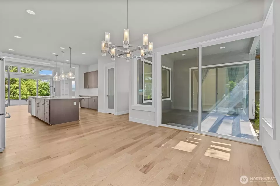 Other - 599 Viewcrest Dr NW, Issaquah, WA 98027 photo 1 of 5