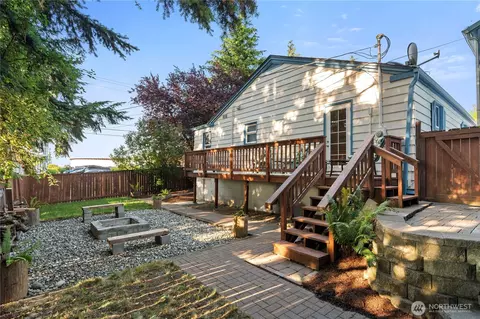 Exterior - 6232 Berkshire Dr, Everett, WA 98203 photo 3 of 3