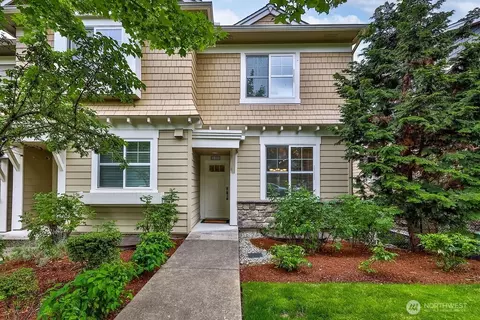 7501 129th Pl SE #G101, Newcastle, WA 98056