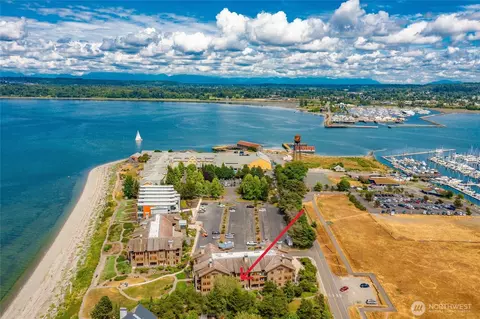 9525 Semiahmoo Pkwy #A204, Blaine, WA 98230