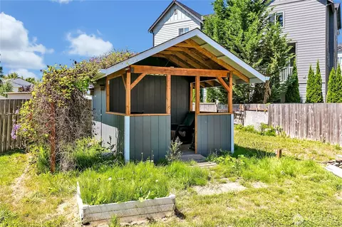 Exterior - 15635 63rd Street Ct E, Sumner, WA 98390 photo 3 of 6