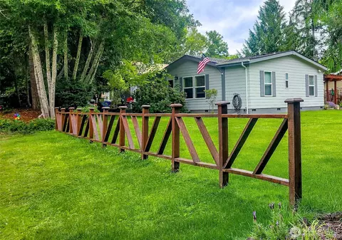 9704 Whitecap Dr NW, Olympia, WA 98502