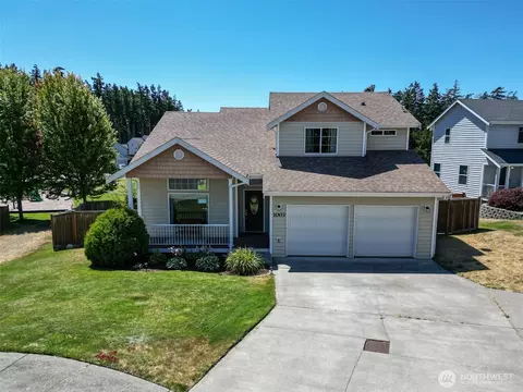 1003 NW Kelly Pl, Oak Harbor, WA 98277