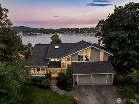 8107 Warren Dr NW, Gig Harbor, WA 98335