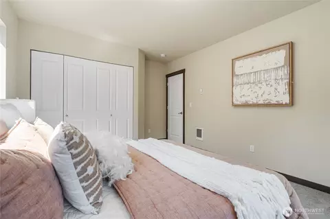 Bedroom - 18226 3rd Dr SE, Bothell, WA 98012 photo 6 of 8