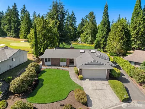 18224 NE 27th St, Redmond, WA 98052