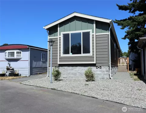 18306 35th Ave S #365, Seatac, WA 98188