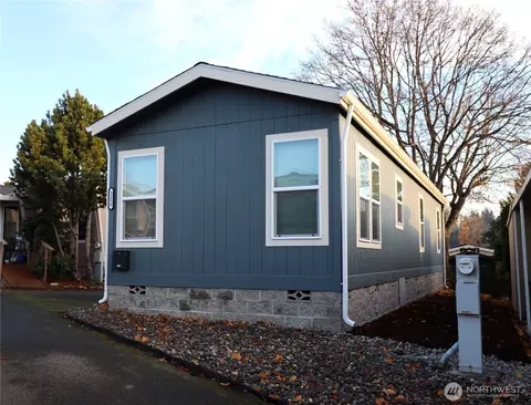 3255 S 181st St #97, Seatac, WA 98188