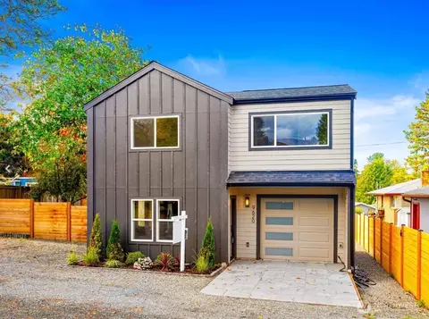 9620 Lindsay Pl S, Seattle, WA 98118