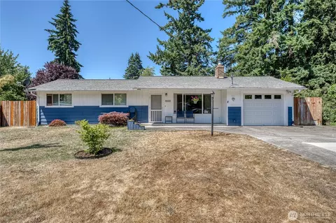 3852 Colonial Ln SE, Port Orchard, WA 98366