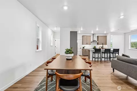 Dining - 24319 13th Ave SE #CR21, Bothell, WA 98021 photo 2 of 2