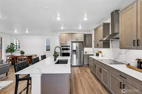 Kitchen - 24319 13th Ave SE #CR21, Bothell, WA 98021 photo 3 of 6