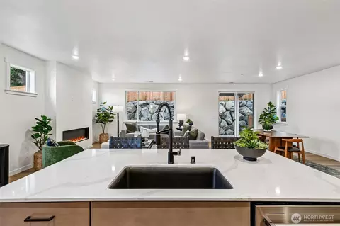 Kitchen - 24319 13th Ave SE #CR21, Bothell, WA 98021 photo 5 of 6