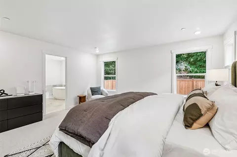 Bedroom - 24319 13th Ave SE #CR21, Bothell, WA 98021 photo 3 of 8