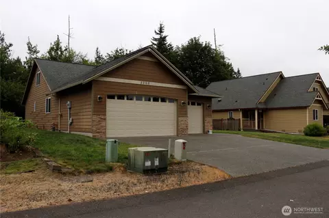 2360 SE Plymouth Way, Port Orchard, WA 98366