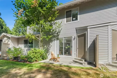 Exterior - 18910 Bothell Everett Hwy #G3, Bothell, WA 98012 photo 5 of 6