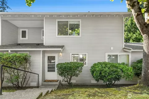 18910 Bothell Everett Hwy #G3, Bothell, WA 98012