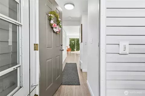 Entry Way - 18910 Bothell Everett Hwy #G3, Bothell, WA 98012 photo 1 of 1