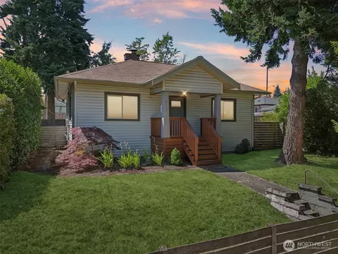 8811 35th Ave SW, Seattle, WA 98126