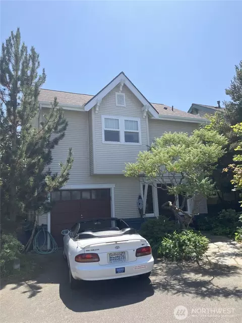 2725 S Irving St, Seattle, WA 98144
