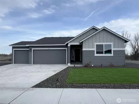 515 N Ruddy St, Moses Lake, WA 98837