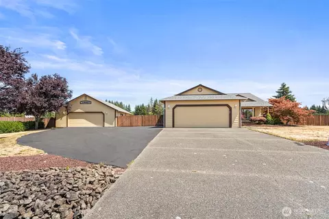 19847 SW Tahoma Cir, Rochester, WA 98579