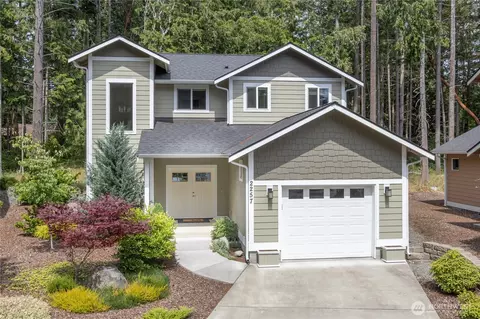 2257 W Rosecrans Ct, Port Townsend, WA 98368