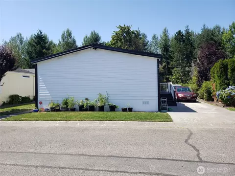 400 Grand Fir Dr #94, Enumclaw, WA 98022