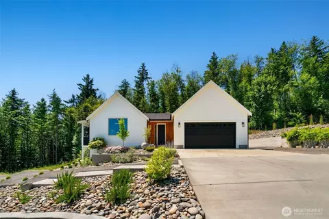 5601 Lewis River Rd, Ariel, WA 98603