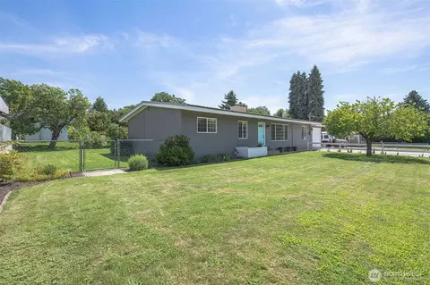 267 N James Ave, East Wenatchee, WA 98802