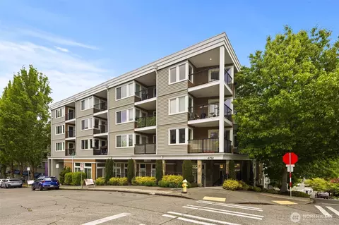 4752 41st Ave SW #307, Seattle, WA 98116