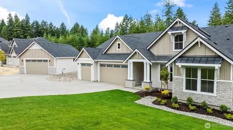 5491 Animal Ave NW, Bremerton, WA 98312