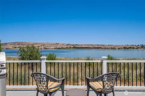 116 N Fir St, Soap Lake, WA 98851