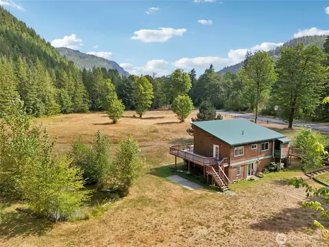 14341 State Route 530, Concrete, WA 98237