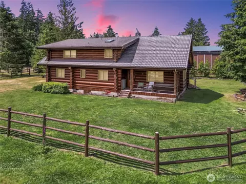 47308 323rd Ave SE, Enumclaw, WA 98022