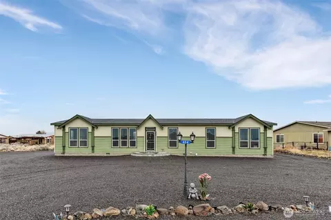 404 Airport Way SW, Mattawa, WA 99349